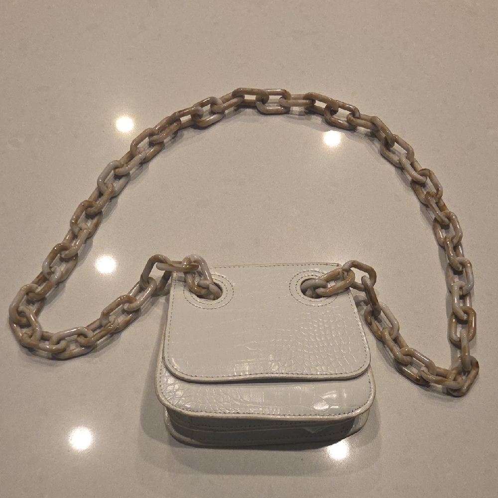 Elegant Cream Mini Bag with Chain Strap